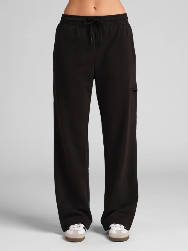 Lightweight Straight Leg Sweatpants - Black