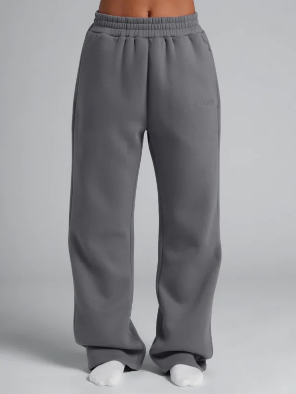 Straight-Leg Sweatpants - Black