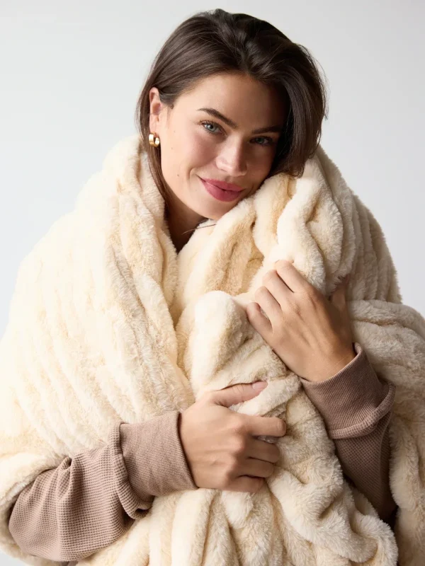 Oversized Blanket - Navy - French Vanilla
