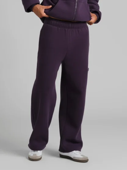 Travel Straight-Leg Sweatpants - Powder Pink